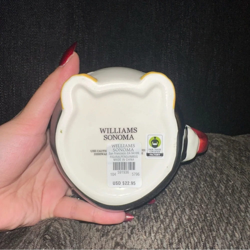 Williams Sonoma Festive Penguin Mug with Red Handle